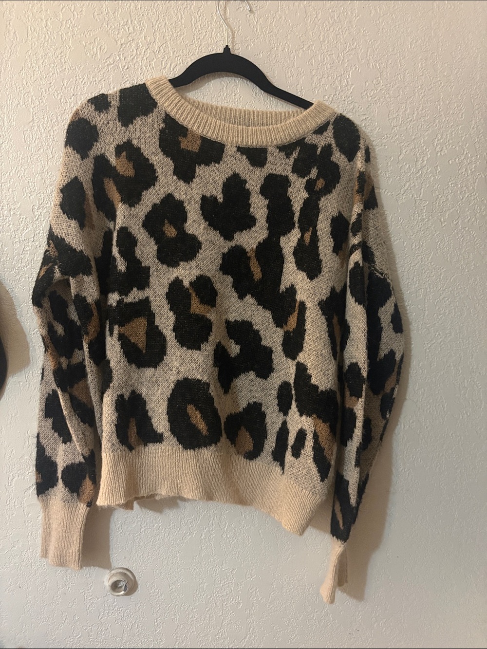 Gianni Bini Leopard Crewneck Sweater in Beige, Black and Brown